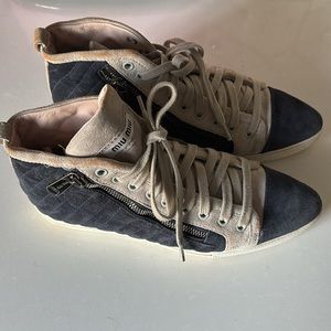 ♥️… Miu miu Sneakers